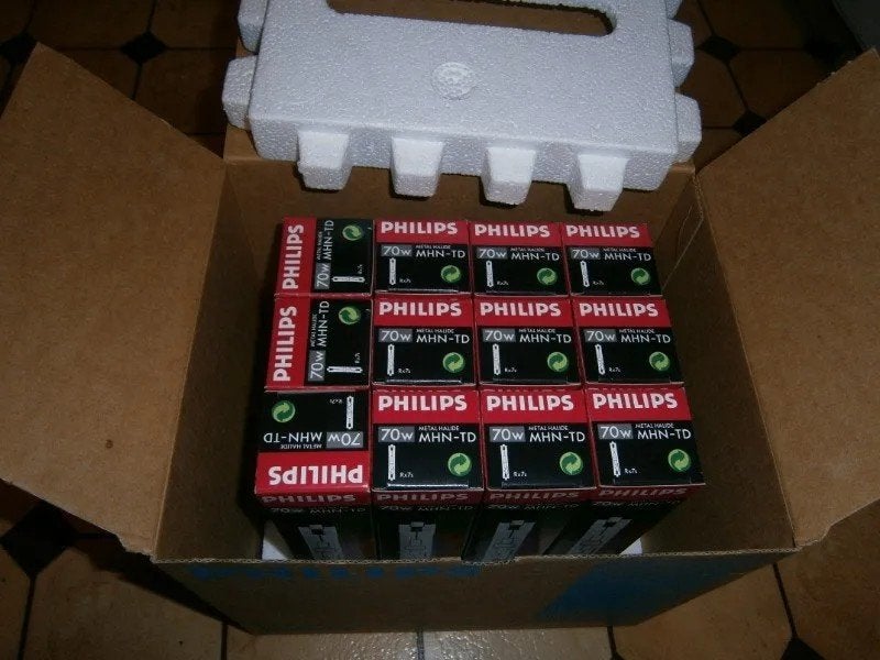24 stuks Philips 70 Watt MHN-TD Metal Halide lamp. NIEUW !, 60 watt of meer, Overige typen, Nieuw, Overige fittingen