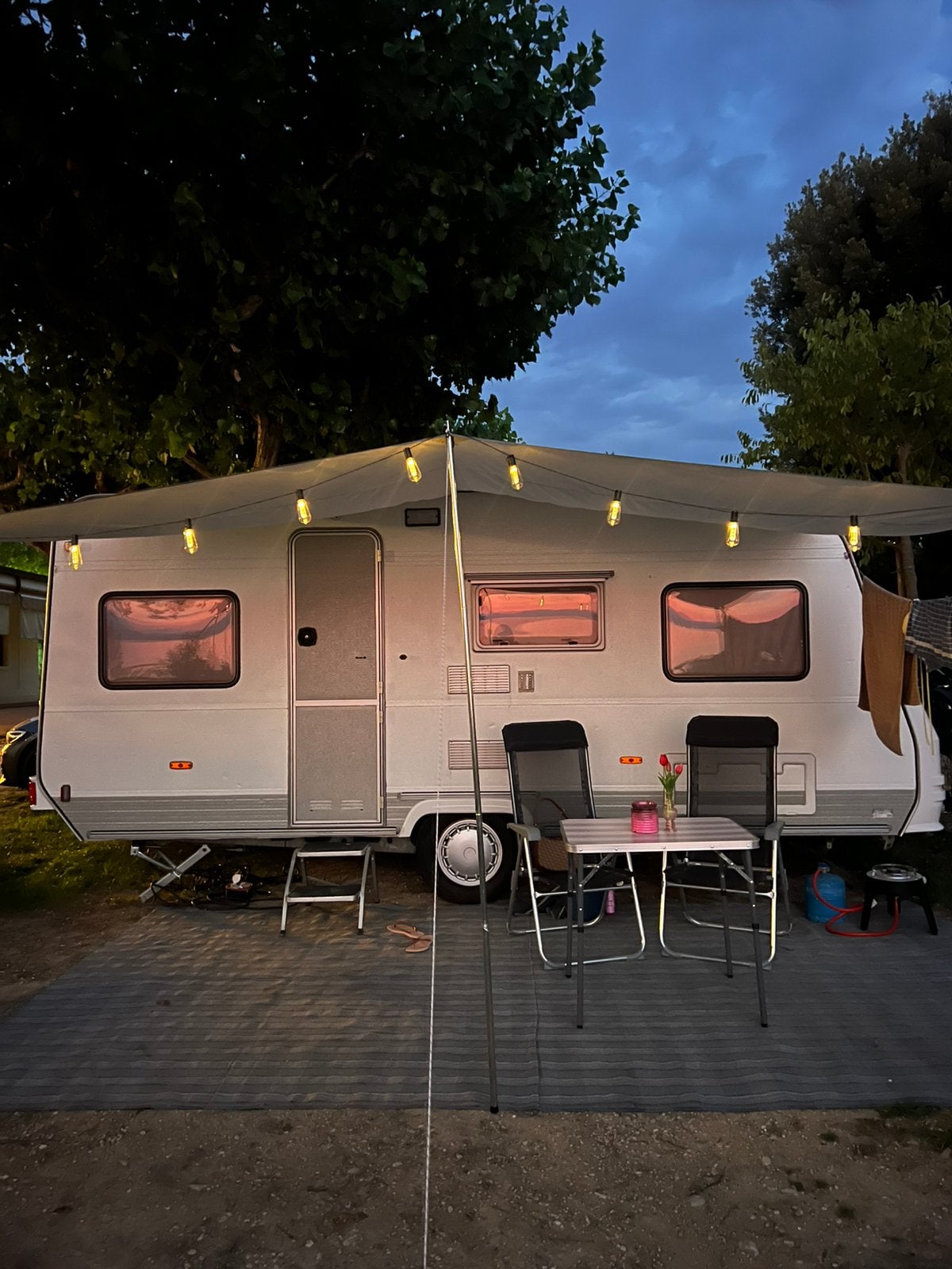 TEC TE490P2 SPRINTER 480 TR Caravan 4 personen airco, T.E.C., Rondzit, Dwarsbed, Luifel
