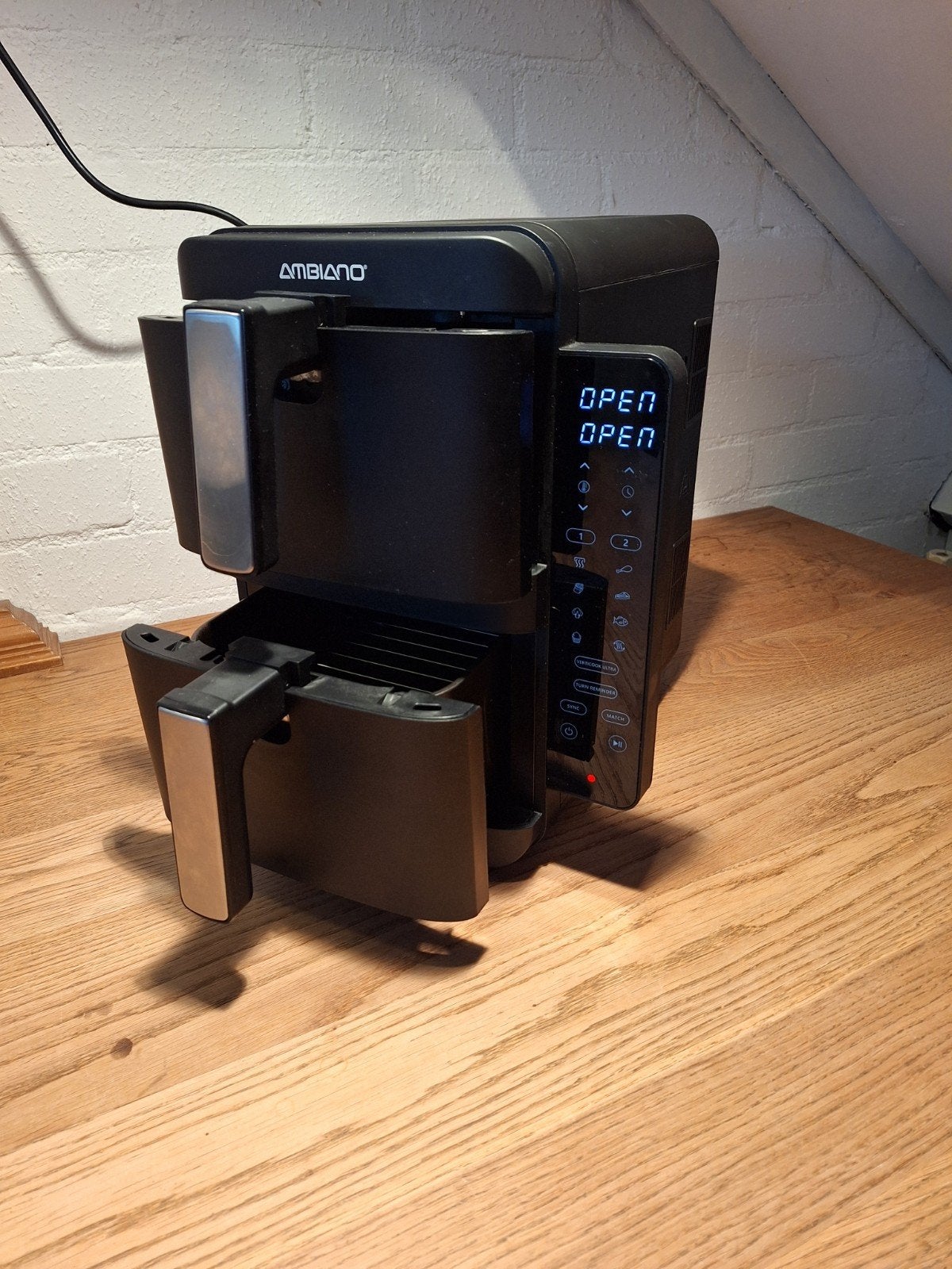 Foto 4 van Ambiano heteluchtfriteuse 2 x 4 liter