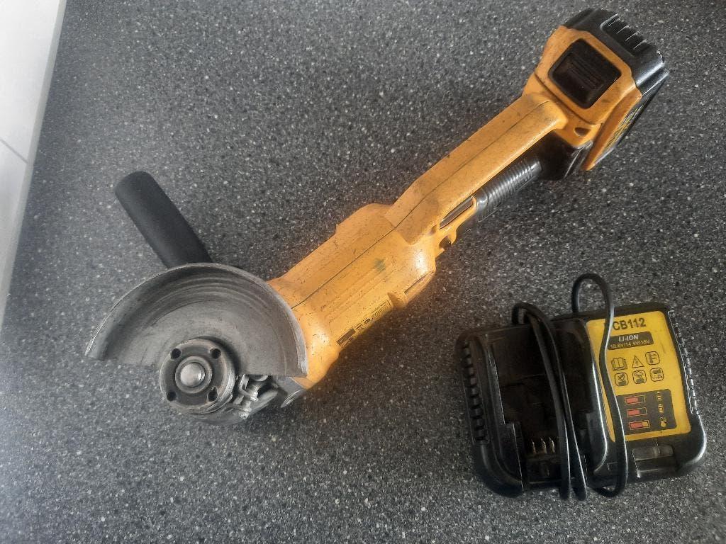 Dewalt accu slijper, Ophalen of Verzenden, Gebruikt, Minder dan 700 watt, Haakse handslijpmachine