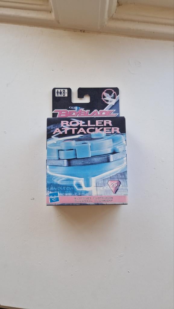 Beyblade roller attacker, Ophalen of Verzenden