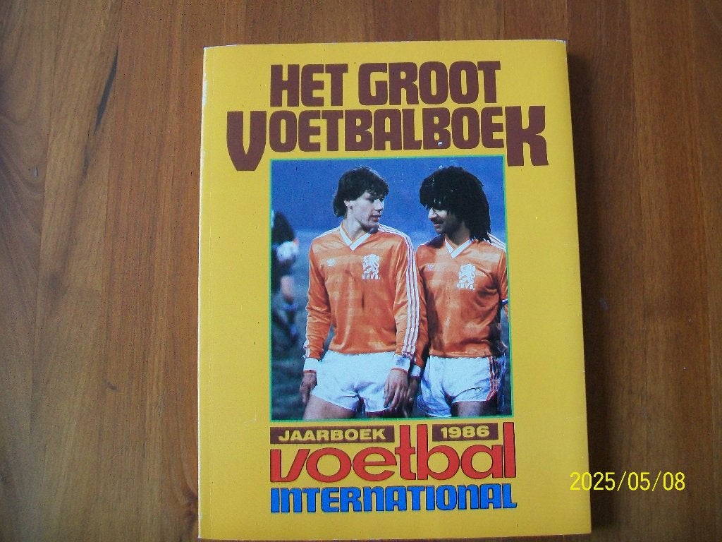 Het Groot Voetbalboek 1986 - Voetbal International, Verzenden, Gebruikt, Boek of Tijdschrift