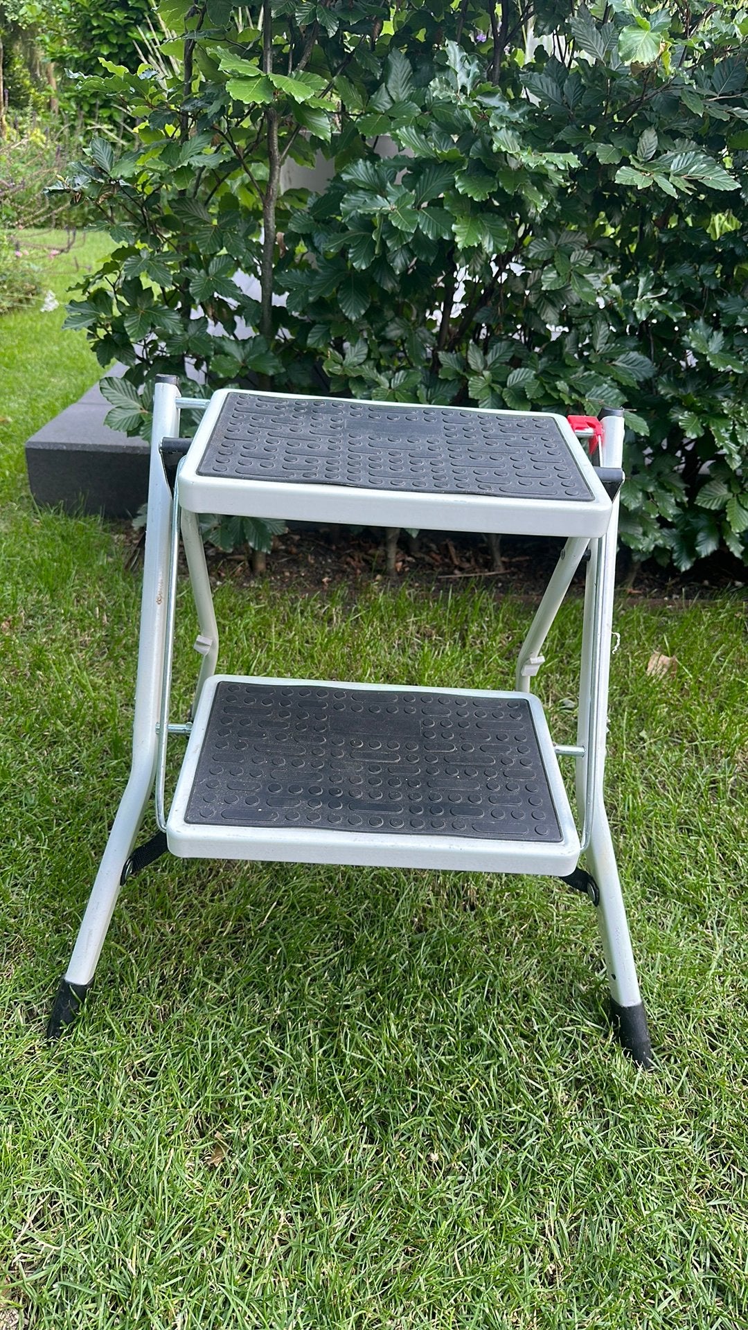 Opklapbaar trapje voor caravan / vouwwagen, Ophalen, Zo goed als nieuw