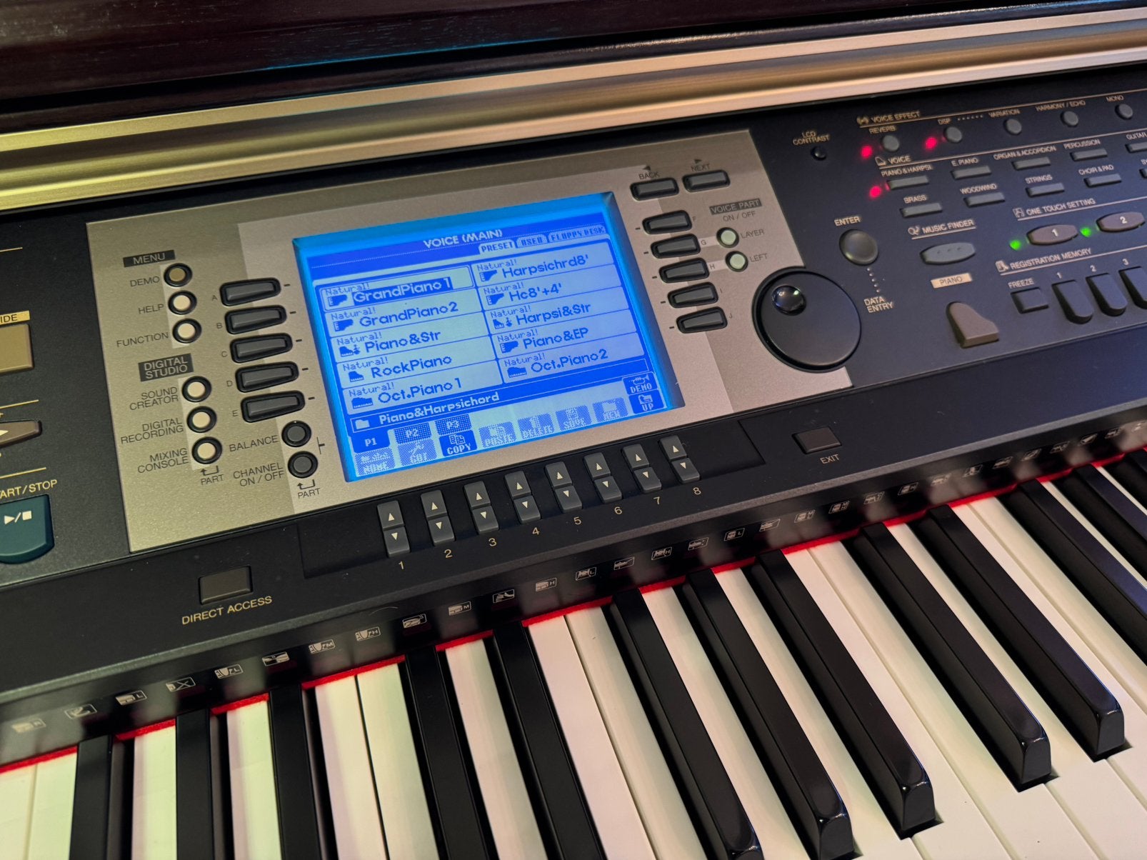 Yamaha Clavinova CVP digitale elektrische piano .Refurbished, Muziek en Instrumenten, Yamaha Clavinova, Yamaha Clavinova, Bruin