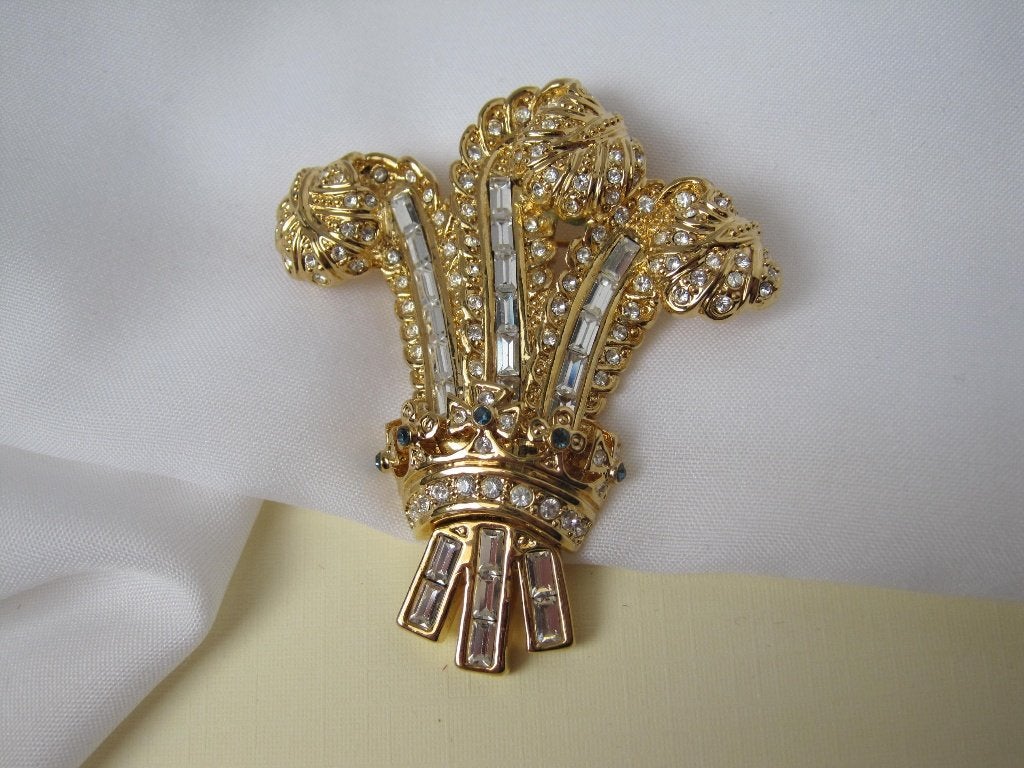 Broche Prince of Wales drie veren  met rijnstenen, Met kristal, Overige materialen, Overige kleuren, Verzenden