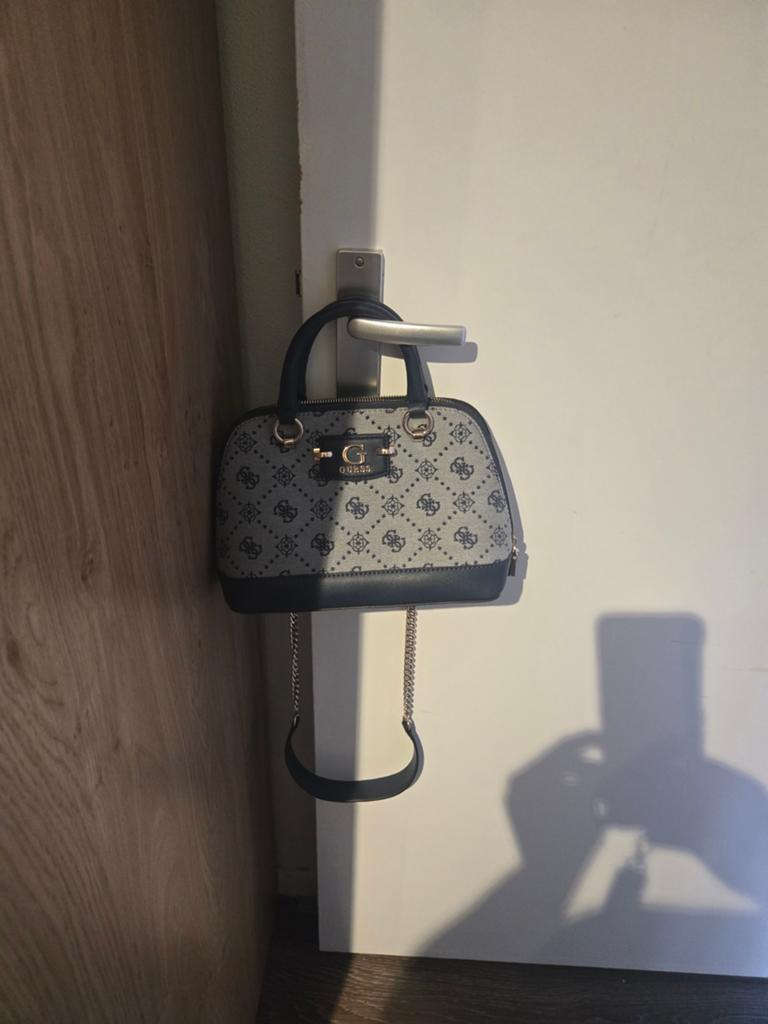 Guess tas, Ophalen of Verzenden, Zo goed als nieuw, Minder dan 100 cm