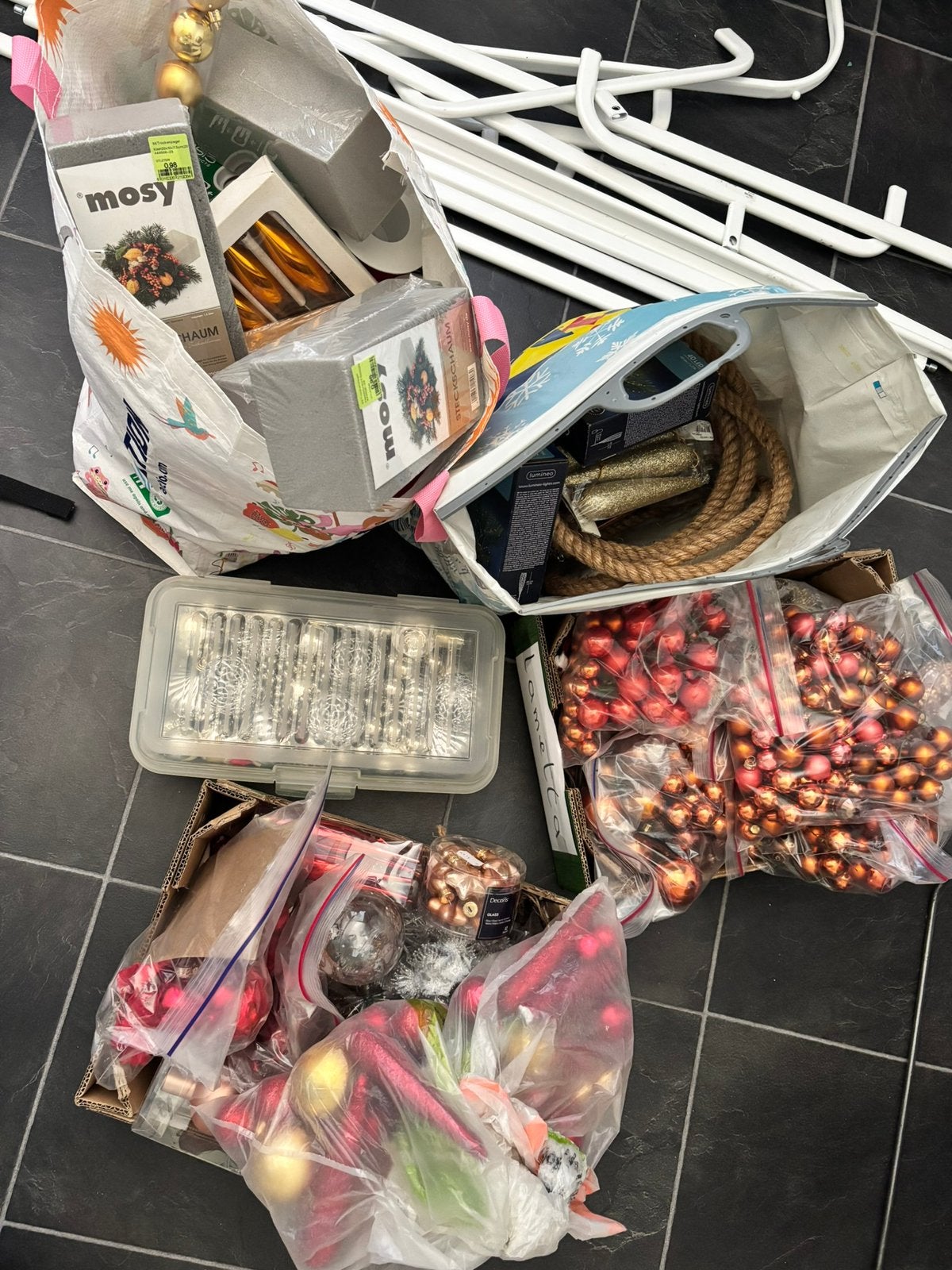 Kerstspullen kerstbakjes maken nieuw kerstballen, Diversen, Kerst, Ophalen, Zo goed als nieuw