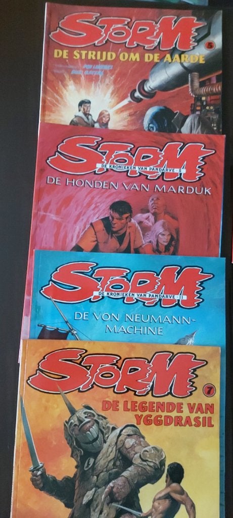 Storm, Boeken, Meerdere stripboeken, Ophalen of Verzenden, Zo goed als nieuw, Don Lawrence