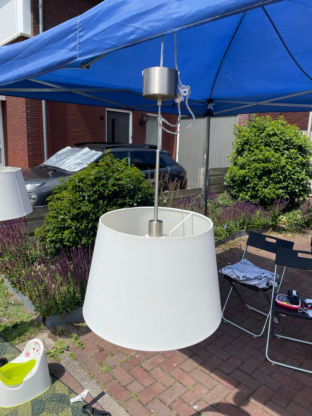 Twee IKEA hanglampen met witte stoffen kap, Ophalen, Gebruikt, Stof, 75 cm of meer
