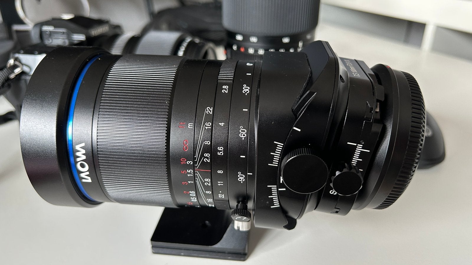 Laowe 100 mm macro 1:1 tilt shift gfx mount, Ophalen of Verzenden, Zo goed als nieuw, Macrolens