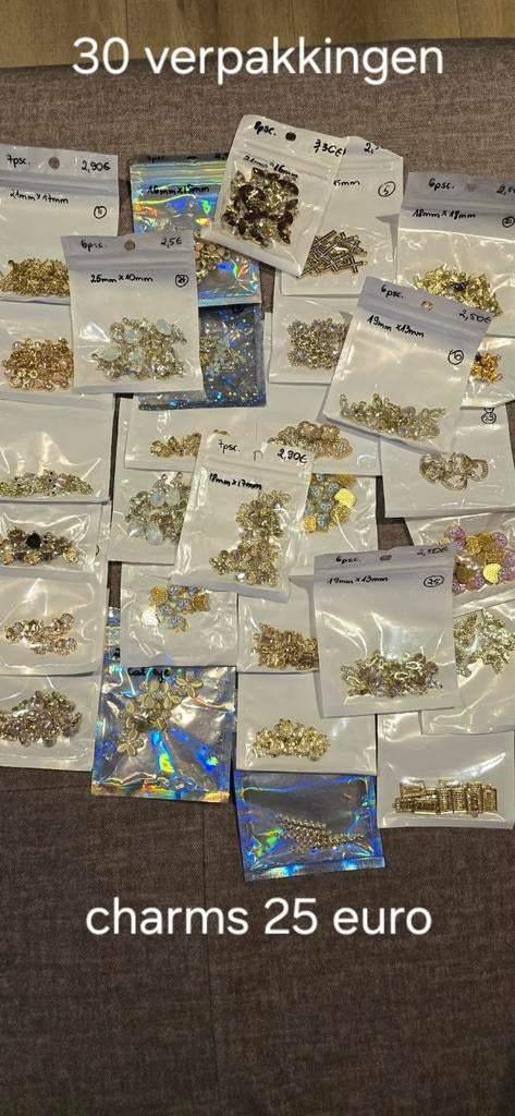 30 verpakkingen metalen hangers, Sieraden, Tassen en Uiterlijk, Ophalen of Verzenden
