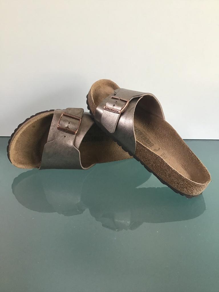 Birkenstock Catalina brons 42 slippers | Gratis verzenden, Kleding | Dames, Schoenen, Slippers, Overige kleuren, Verzenden, Nieuw