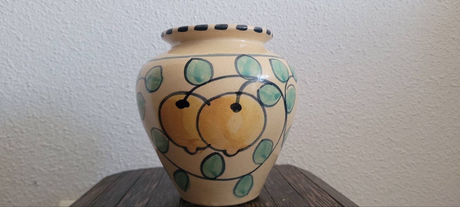 Keramieken vaas met fruitmotief, Ophalen of Verzenden