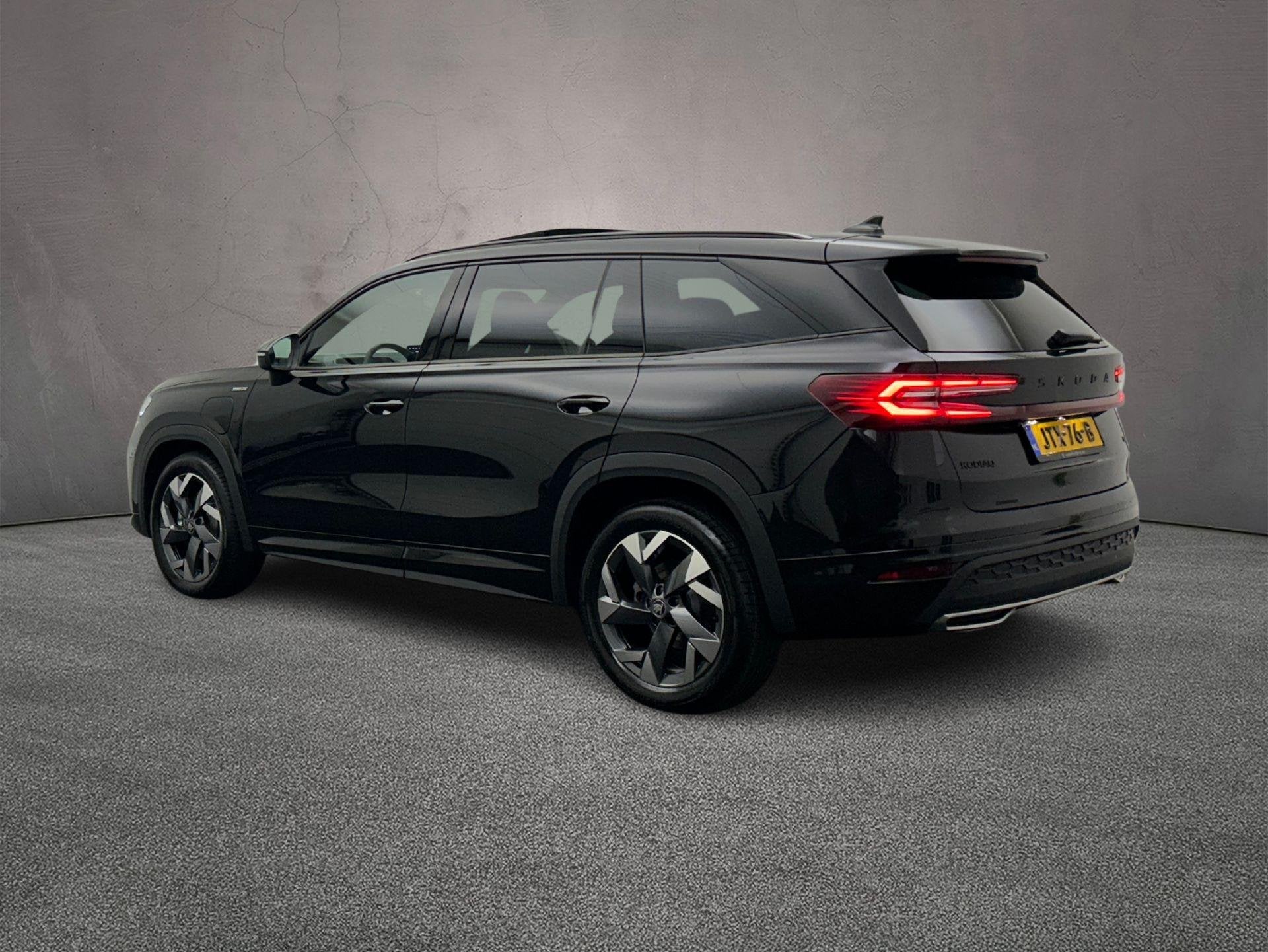 Skoda Kodiaq Sportline Business 1.5 TSI PHEV 204pk DSG Autom, Auto's, Skoda, Euro 6, 4 cilinders, 250 km/l, 1818 kg
