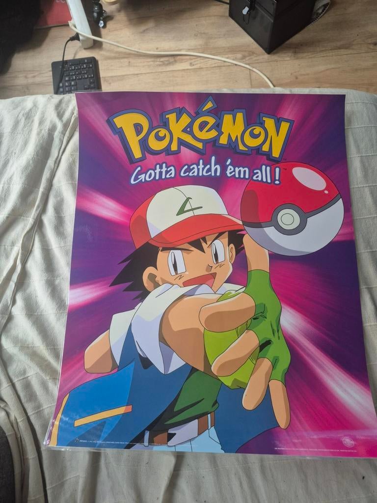 Pokémon Posters - Ash, Mewtwo, Pikachu en vrienden, Gebruikt, Vierkant, Ophalen of Verzenden, A1 t/m A3