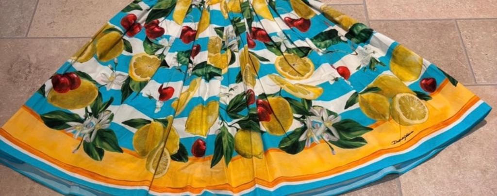 Dolce & Gabbana rok maat 116 orgineel, Meisje, T, T, Ophalen of Verzenden