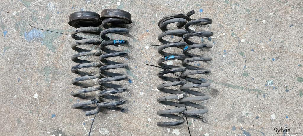 Achterveren Spiraal  diverse veer codes BMW 3 serie F30, Gebruikt, -, -, Ophalen of Verzenden