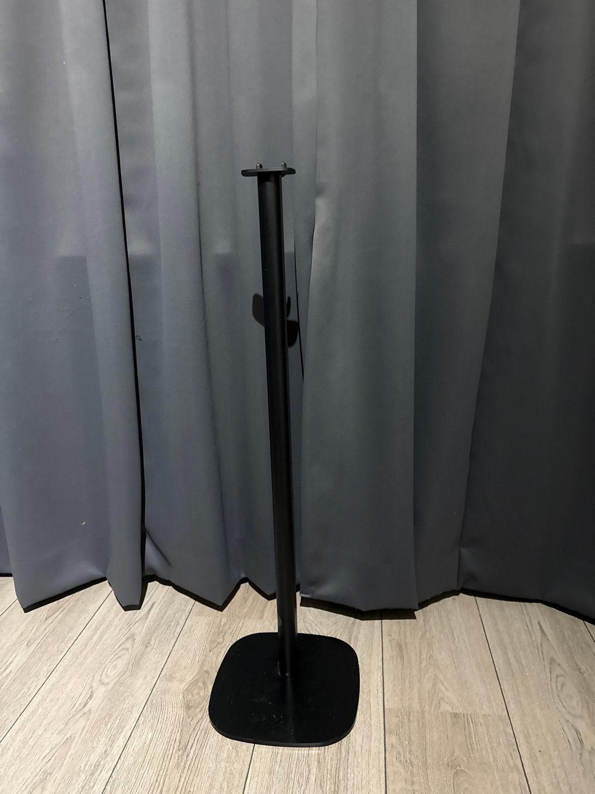 Sonos standaard - Zwart, Inclusief standaarden, Ophalen, Zo goed als nieuw, Sonos