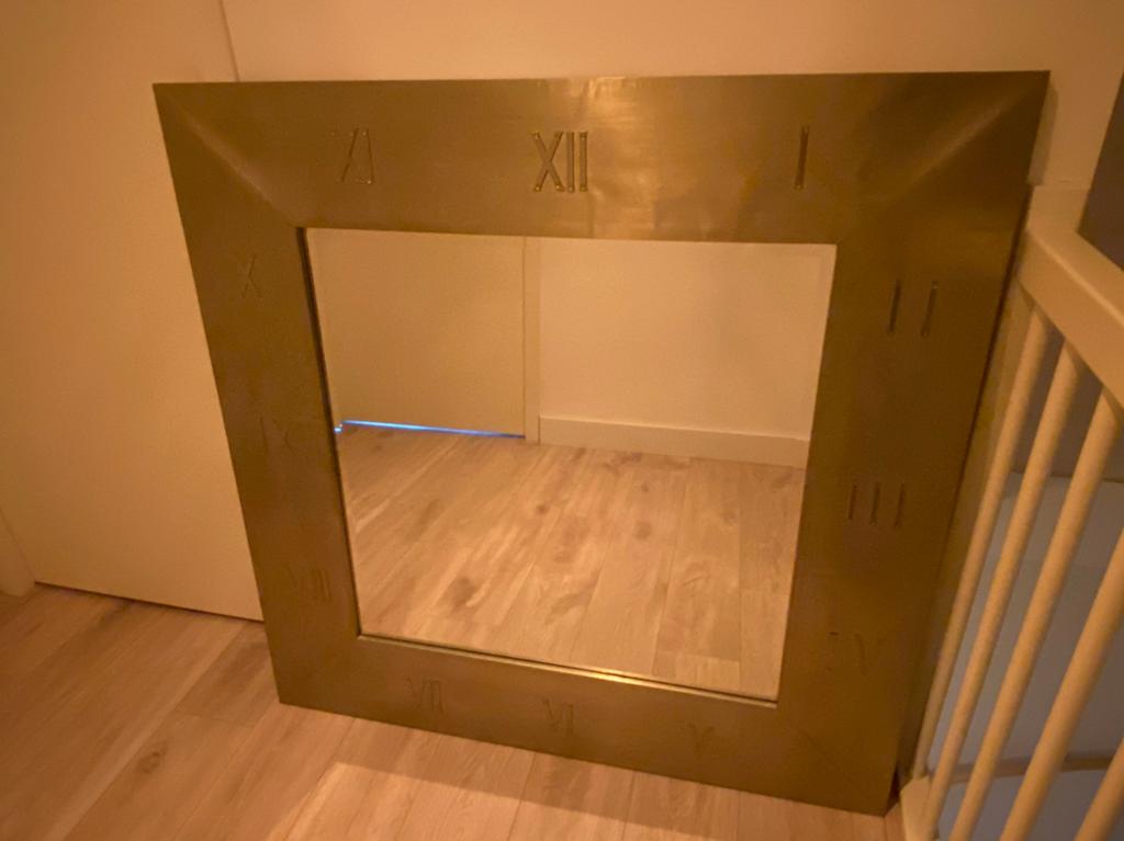 Lifestyle spiegel 120x120cm brons/goud met Romeinse cijfers, Ophalen, 100 tot 150 cm, Vierkant, Zo goed als nieuw