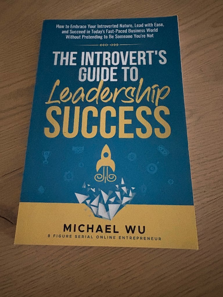 Boek “the introvert’s guide to leadership success”, Lighthouse, Nieuw, Beta, HBO