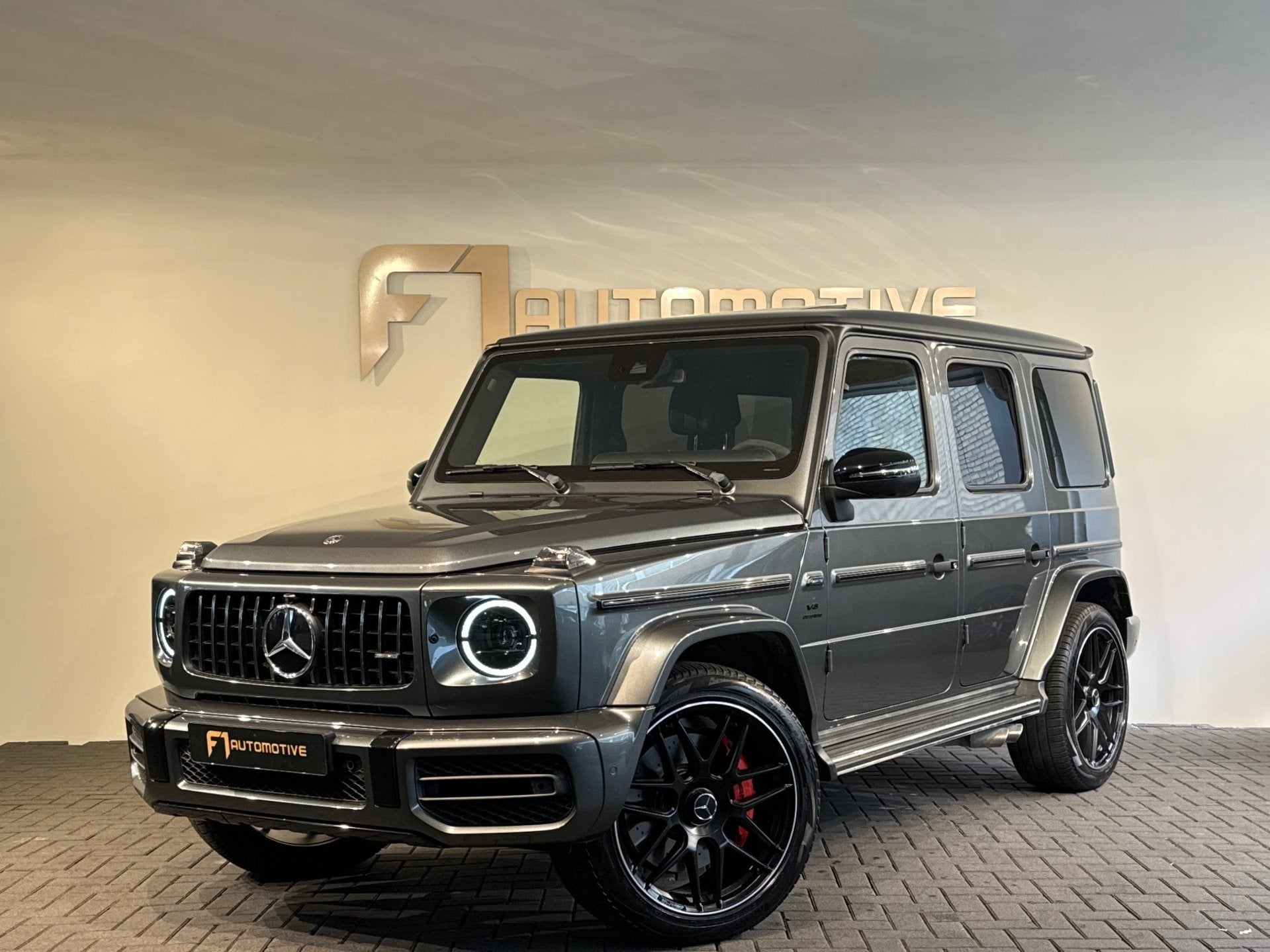 Mercedes-Benz G-klasse 63 AMG Pano|Burmester|Memory|Massage, Auto's, Automaat, Leder, Bedrijf, Vierwielaandrijving