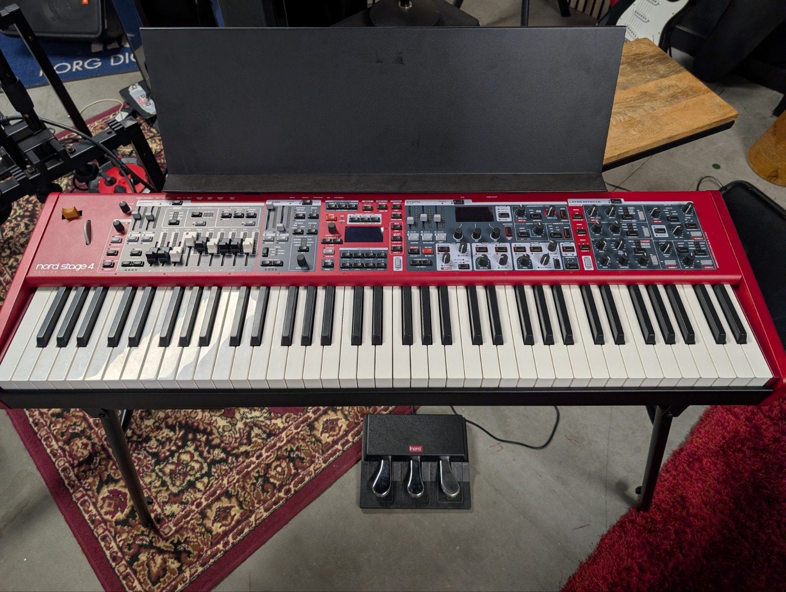 Nord Stage 4 Hammer Action 73 - Zo goed als nieuw COMBINATIE, Muziek en Instrumenten, Keyboards, Zo goed als nieuw, 76 toetsen