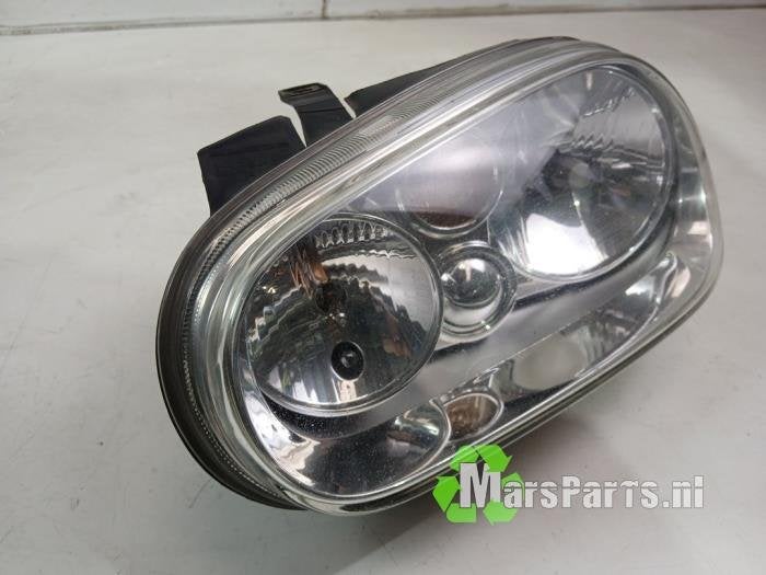 Koplamp links van een Volkswagen Golf, Gebruikt, -, Volkswagen, -