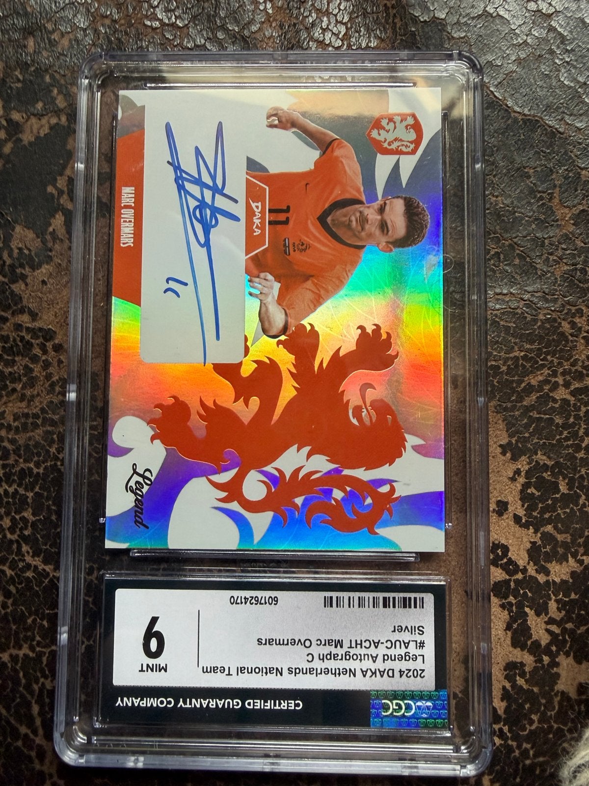 DAKA Marc Overmars autograph kaart - CGC 9 MINT, Verzamelen, Sportartikelen en Voetbal, Ophalen of Verzenden, Nieuw, Overige binnenlandse clubs