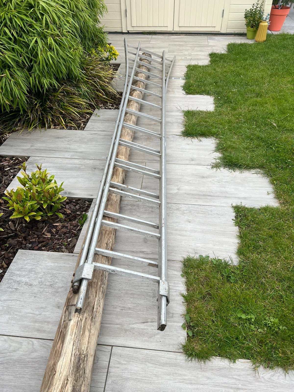 Aluminium ladder 2-delig (2x370cm), Ophalen, Zo goed als nieuw, 4 meter of meer