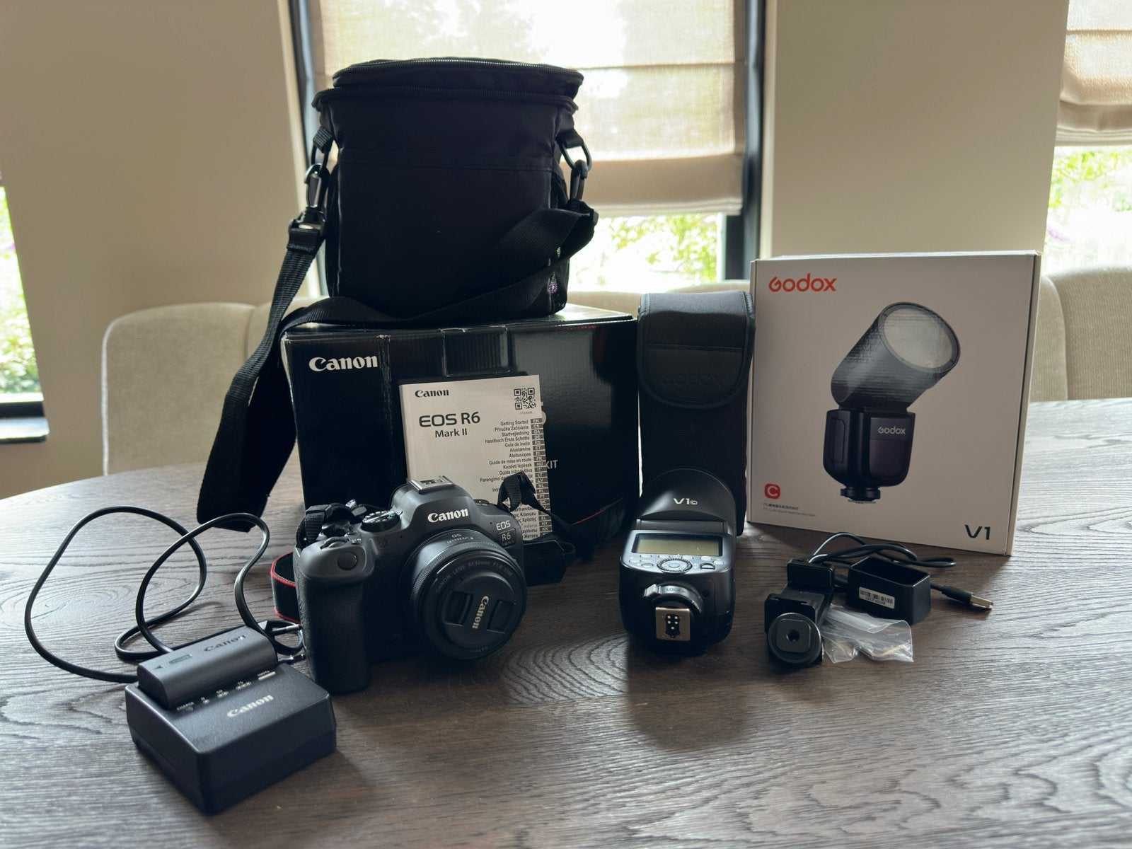 Complete Canon EOS R6 Mark II set,als nieuw! 3 jaar garantie, Audio, Tv en Foto, Fotocamera's Digitaal, Ophalen, Canon, Beeldstabilisatie