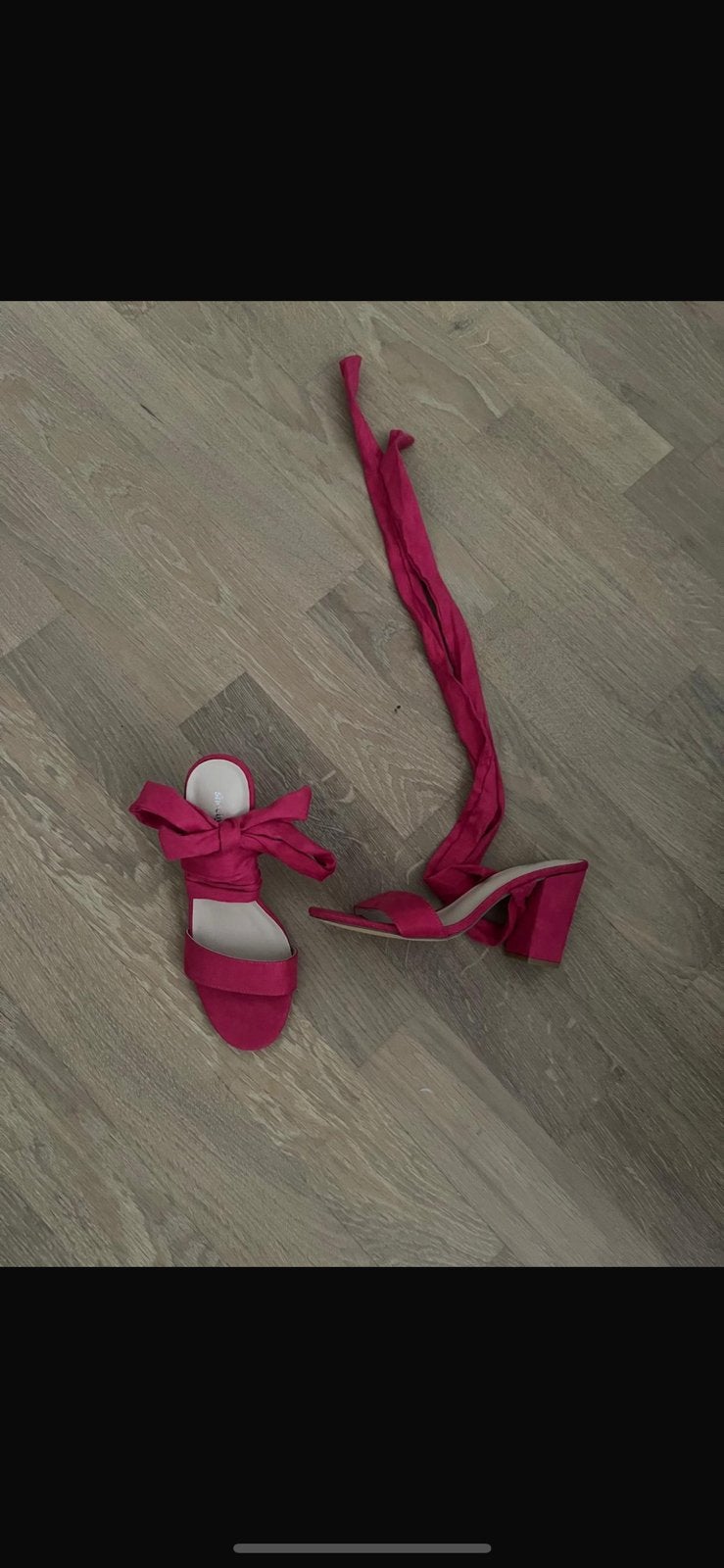 Shoeby hakken, Ophalen, Zo goed als nieuw, Rood