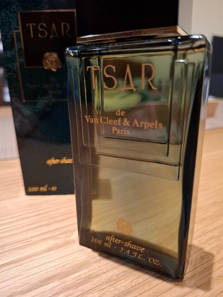 Tsar  Van cleef arpels, Verzamelen, Ophalen of Verzenden, Nieuw, Parfumfles, Gevuld