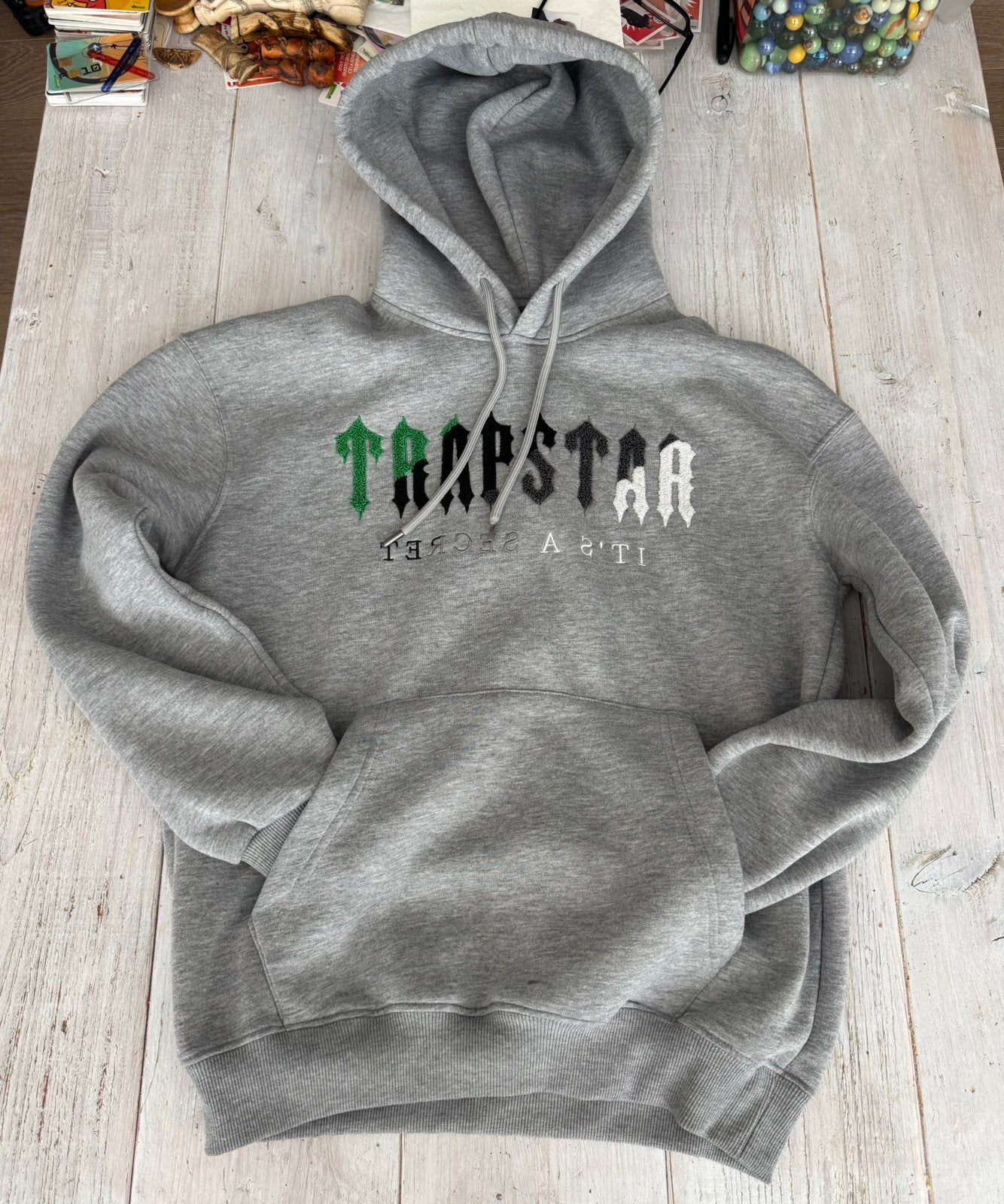 Trapstar Hoodie Maat M Valt Heel Oversized, Ophalen of Verzenden, Zo goed als nieuw, Maat 48/50 (M), Grijs