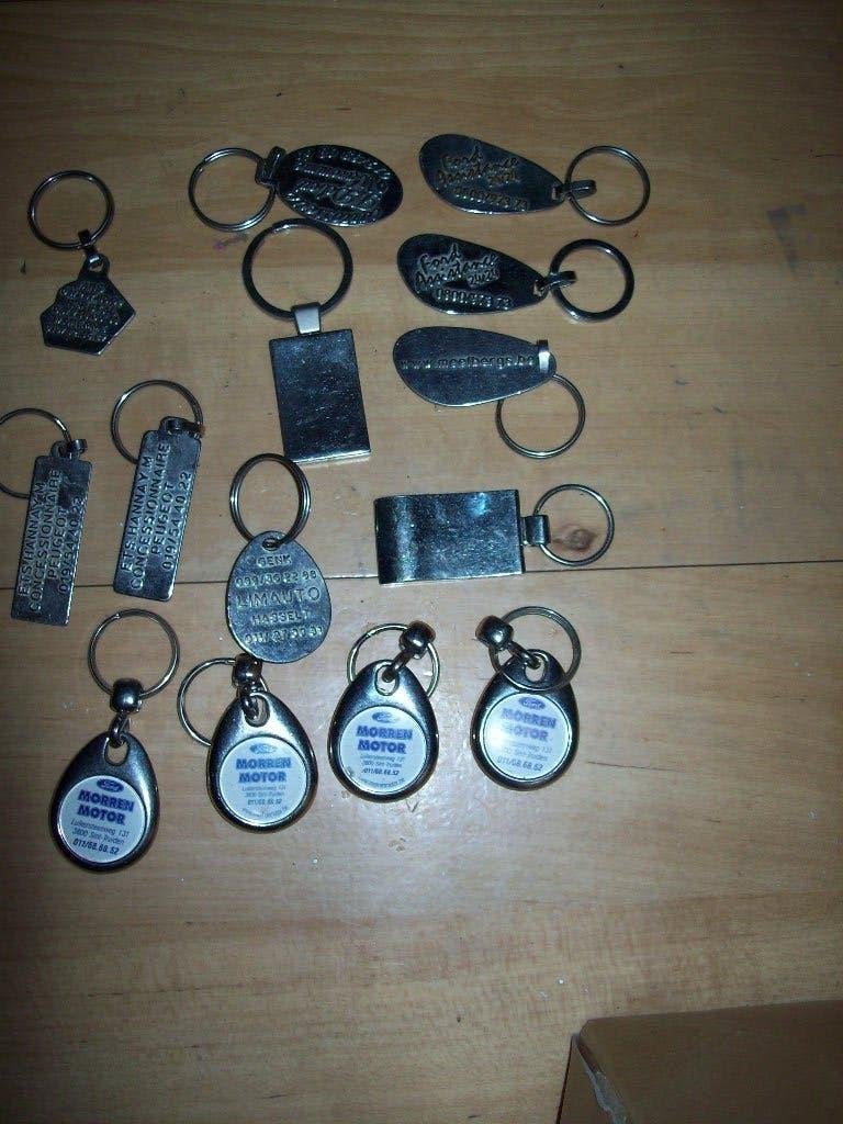 Auto Sleutelhangers Metaal, Verzamelen, Ophalen of Verzenden, Gebruikt, Merk