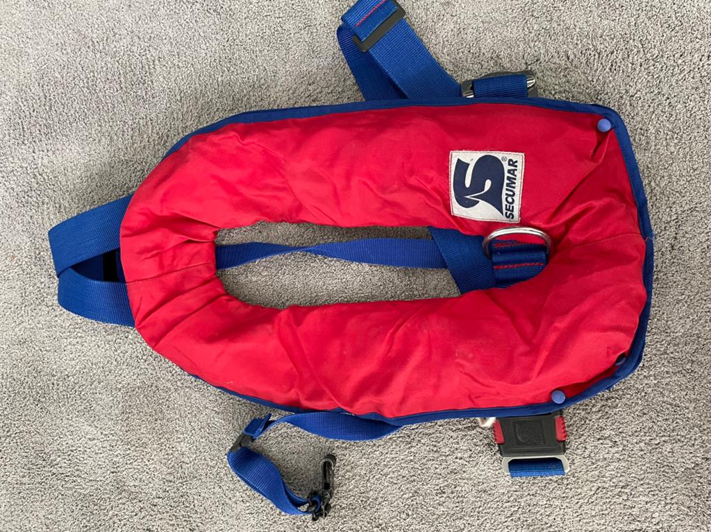 Secumar 150N autoinflate reddingsvest, Gebruikt, Secumar, Ophalen of Verzenden, Dame of Heer