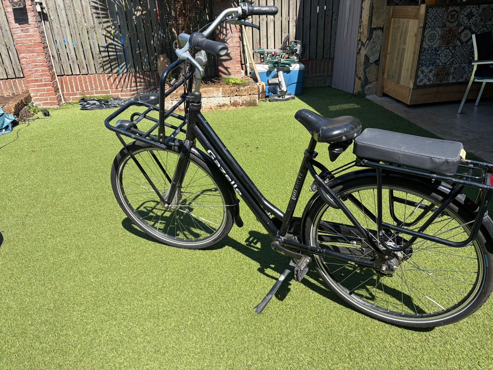 Gazelle Stadsfiets Heavy Duty met Voordrager - Zwart, Ophalen, Gebruikt, Velgrem, Versnellingen