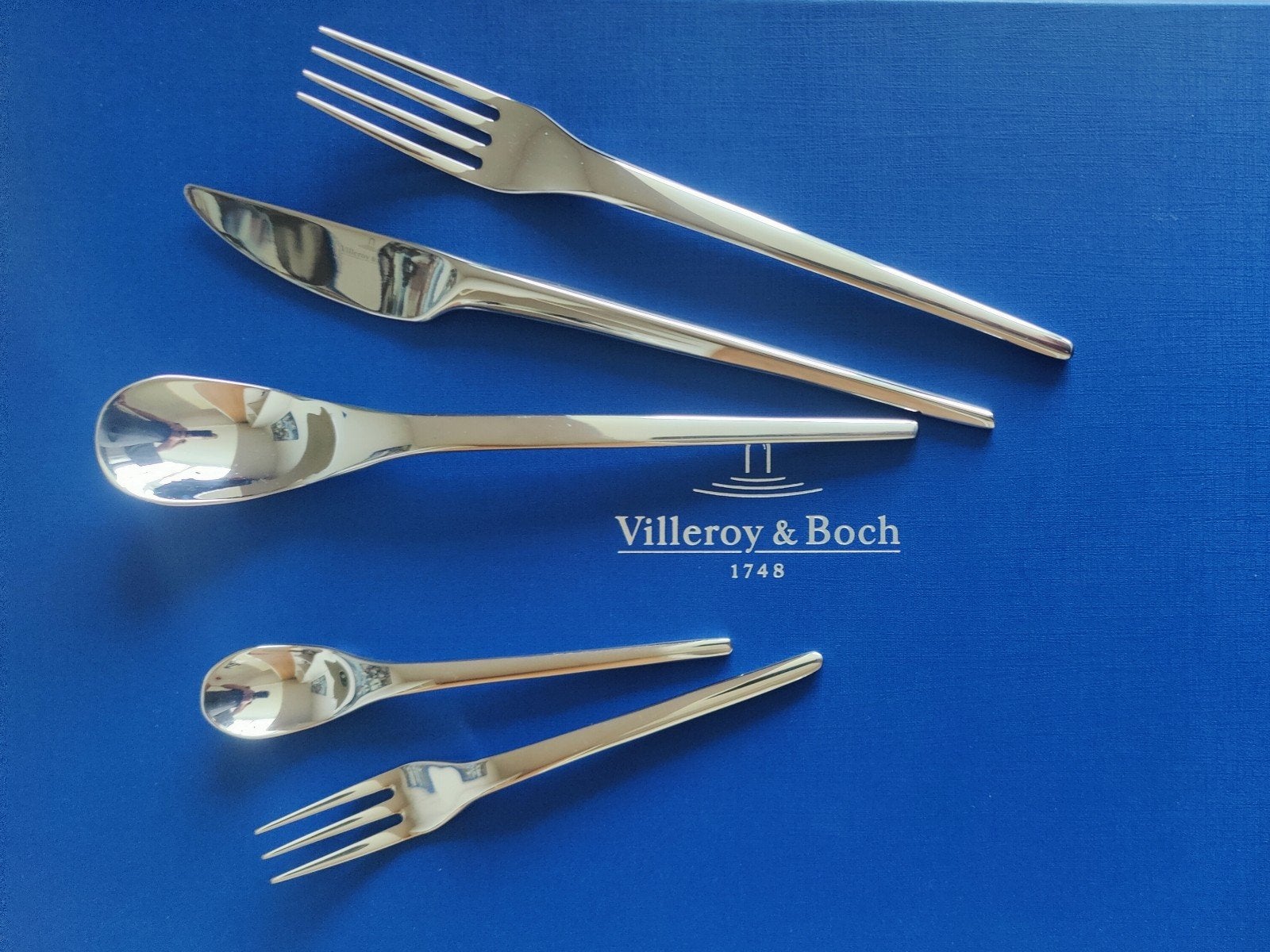 Villeroy & Boch Bestekset - 24-delig, RVS. Nieuw, Villeroy & Boch, Bestekset, Ophalen of Verzenden, Zo goed als nieuw