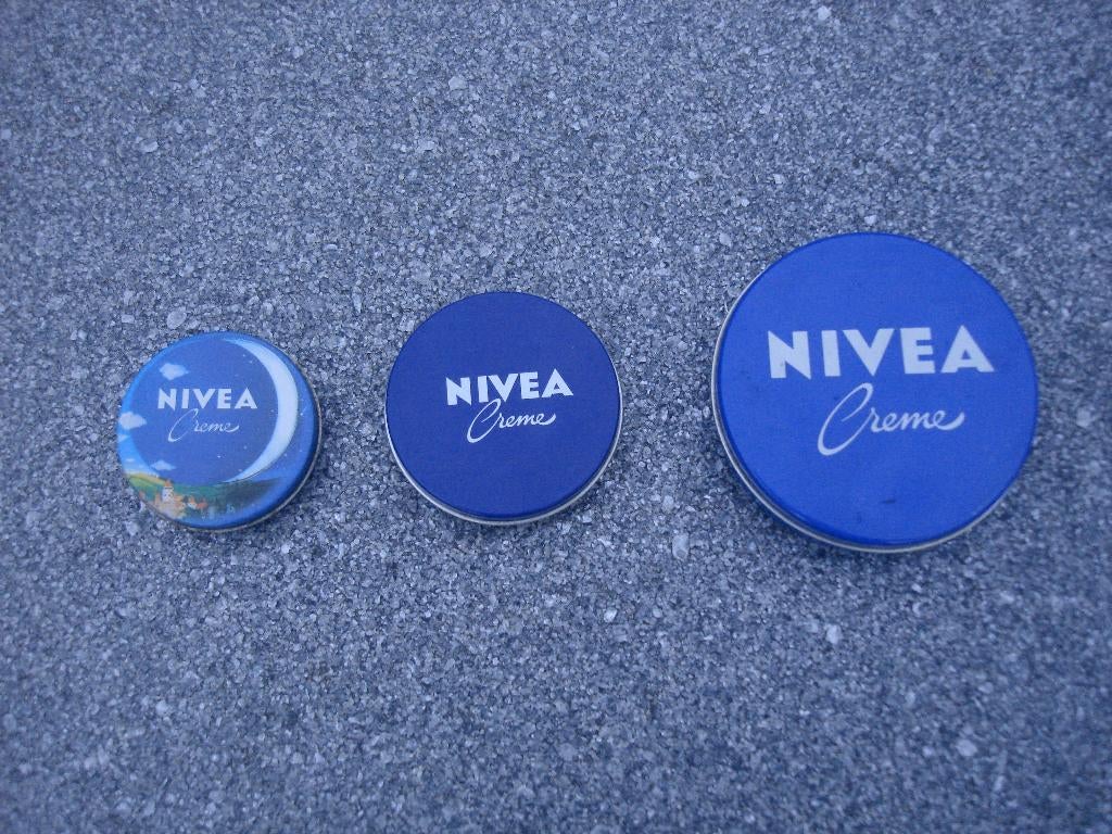 Nivea blikjes, 3 stuks, Ophalen of Verzenden, Zo goed als nieuw, Overige, Overige merken