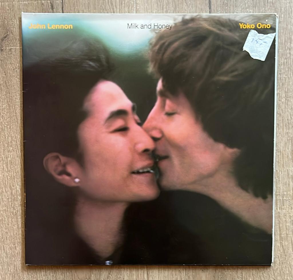 LP John Lennon & Yoko Ono - Milk and Honey, Gebruikt, Inclusief binnenhoes, 1980 - 1989, Ophalen of Verzenden
