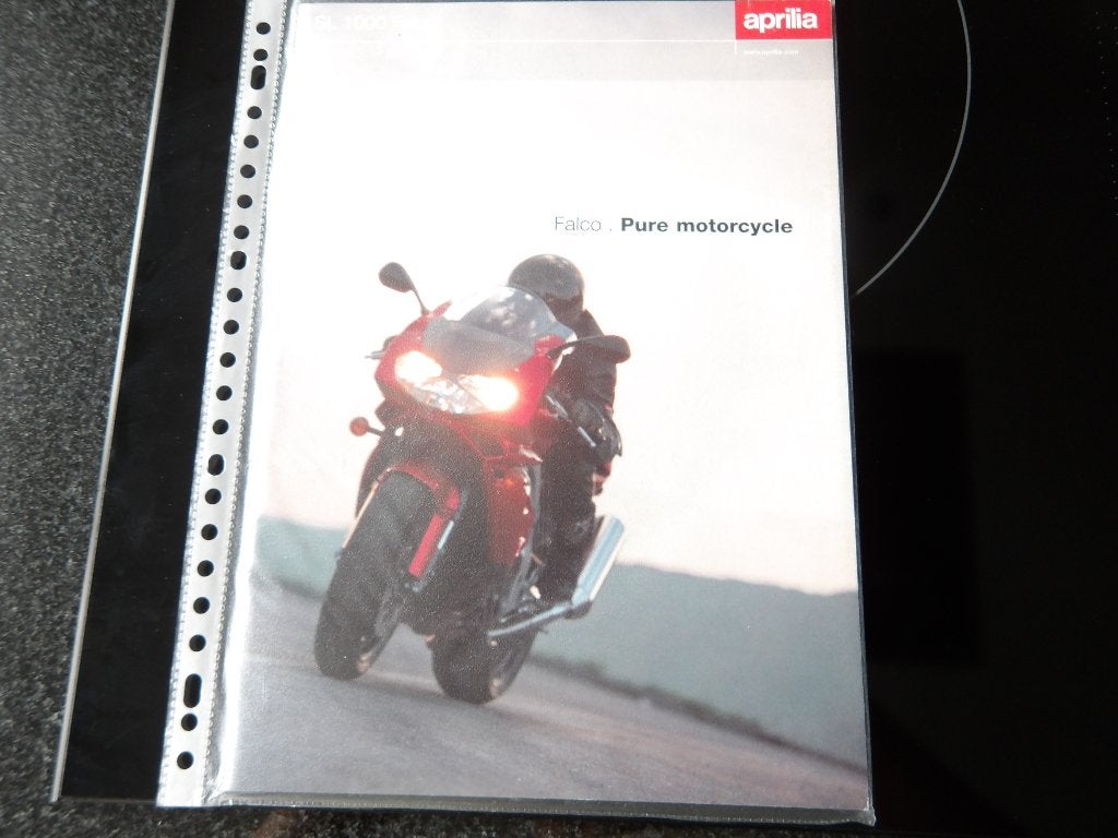 Aprilia Falco Pure Motorcycle Brochure, Motoren, Ophalen of Verzenden, Aprilia