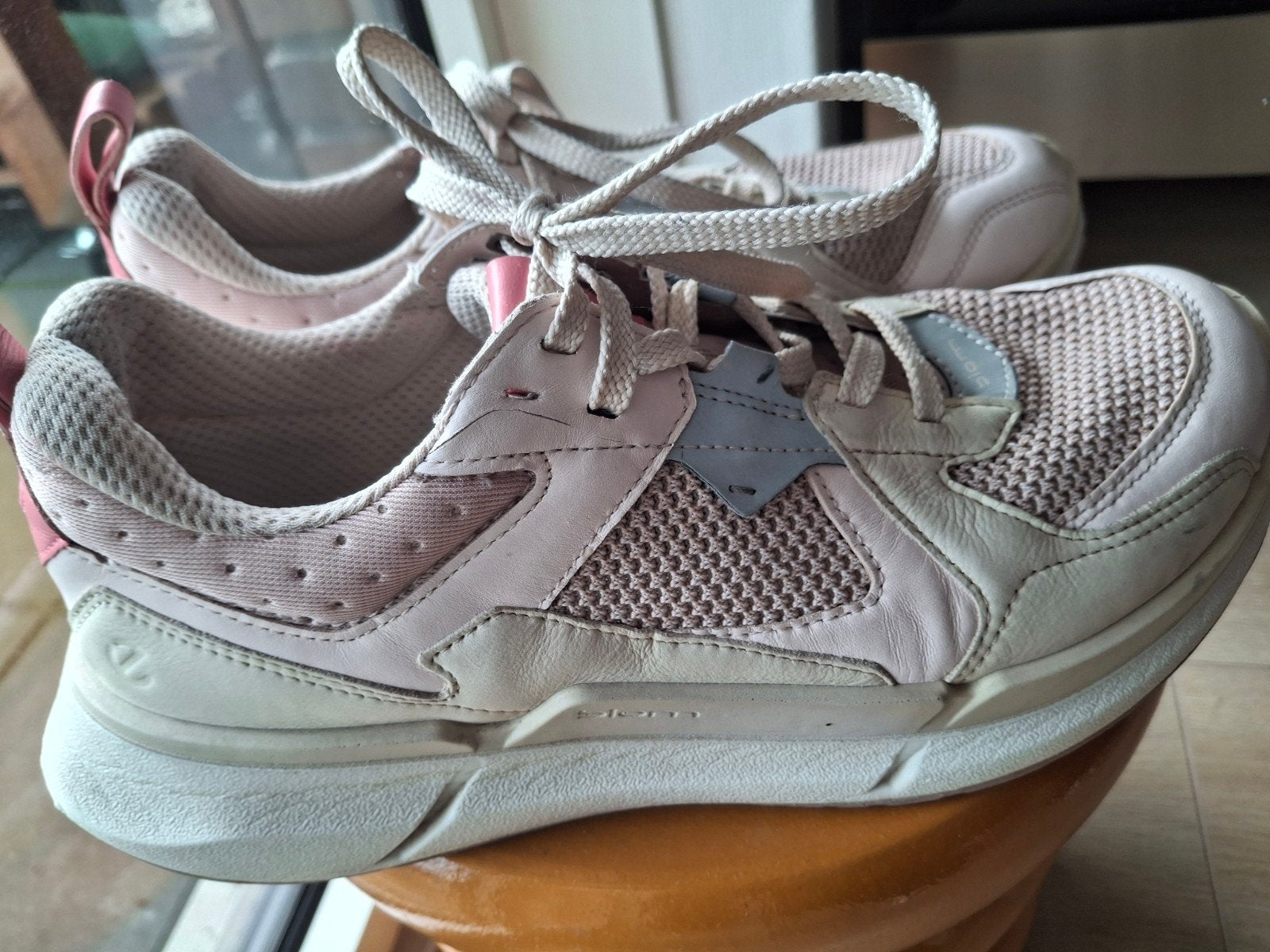 Roze Ecco Biom 2.2 sneakers - Maat 40, Ecco, Ophalen of Verzenden, Sneakers of Gympen, Roze