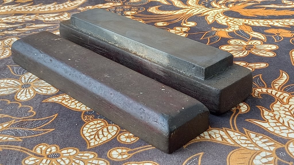 Mooie originele antieke Engelse wetsteen in kistje 27 cm., Ophalen of Verzenden