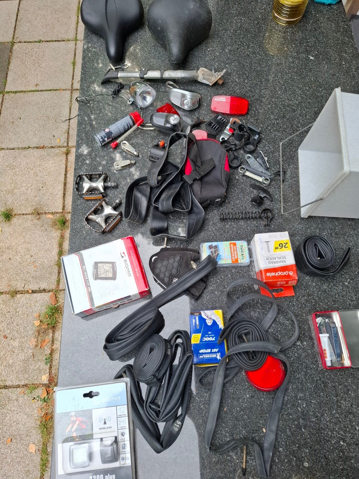 Fiets onderdelen: zadels, banden, verlichting, comput, Fietsen en Brommers, Fietsonderdelen, Gebruikt, Band, Sigma, Michelin, Sparta