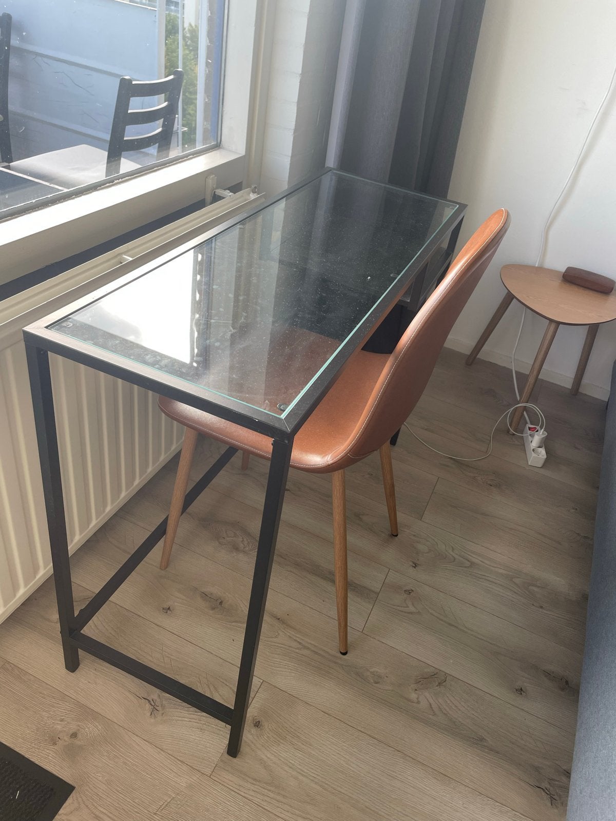 IKEA Vittsjo Bureau - Zwart metaal en glas, Ophalen, Zo goed als nieuw, IKEA, Computerbureau