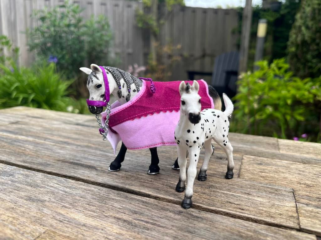 Schleich set: Appaloosa met veulen, Ophalen of Verzenden, Zo goed als nieuw