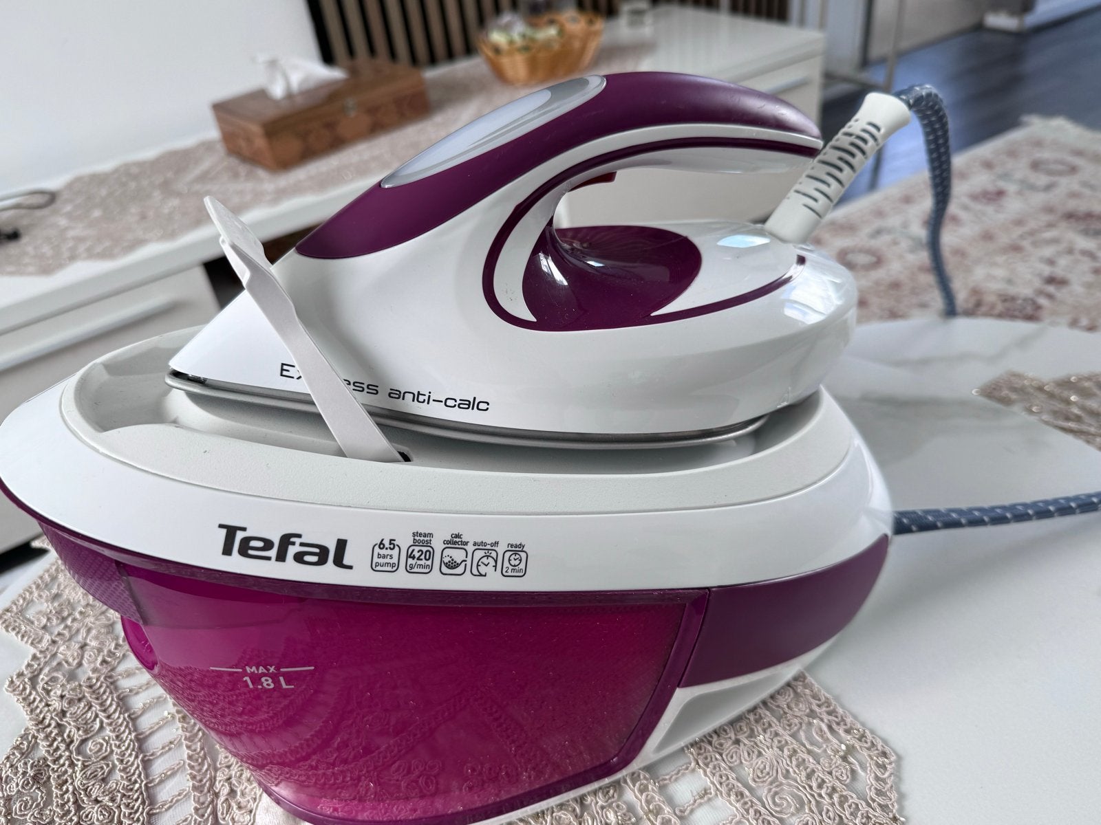 Tefal Express Anti-Calc Stoomstrijkijzer, Ophalen, Zo goed als nieuw, Strijkijzer met snoer