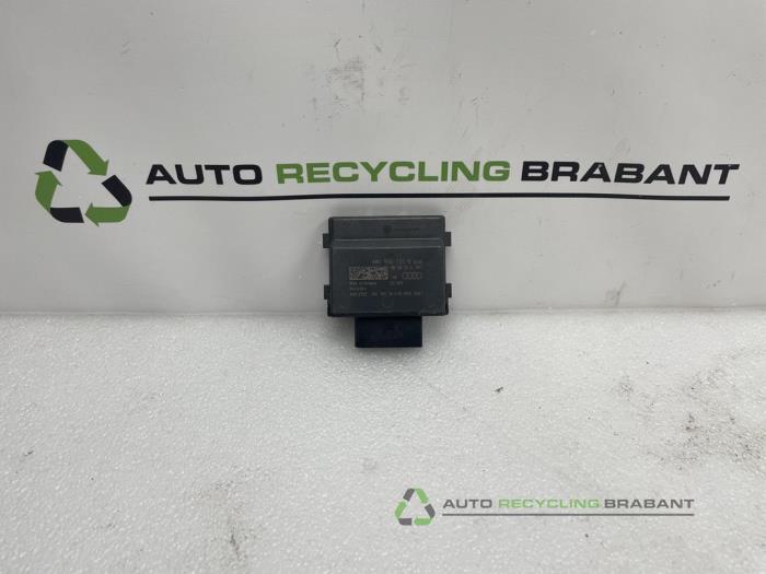 Brandstofpomp relais van een Audi A4, Gebruikt, -, -, Ophalen of Verzenden