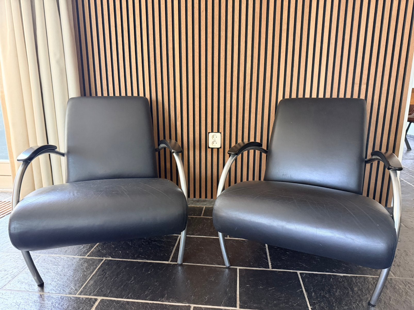 Set Jan de Bouvrie fauteuils Gelderland 5470 - Zwart leer, Ophalen of Verzenden, Gebruikt, Leer, 75 tot 100 cm