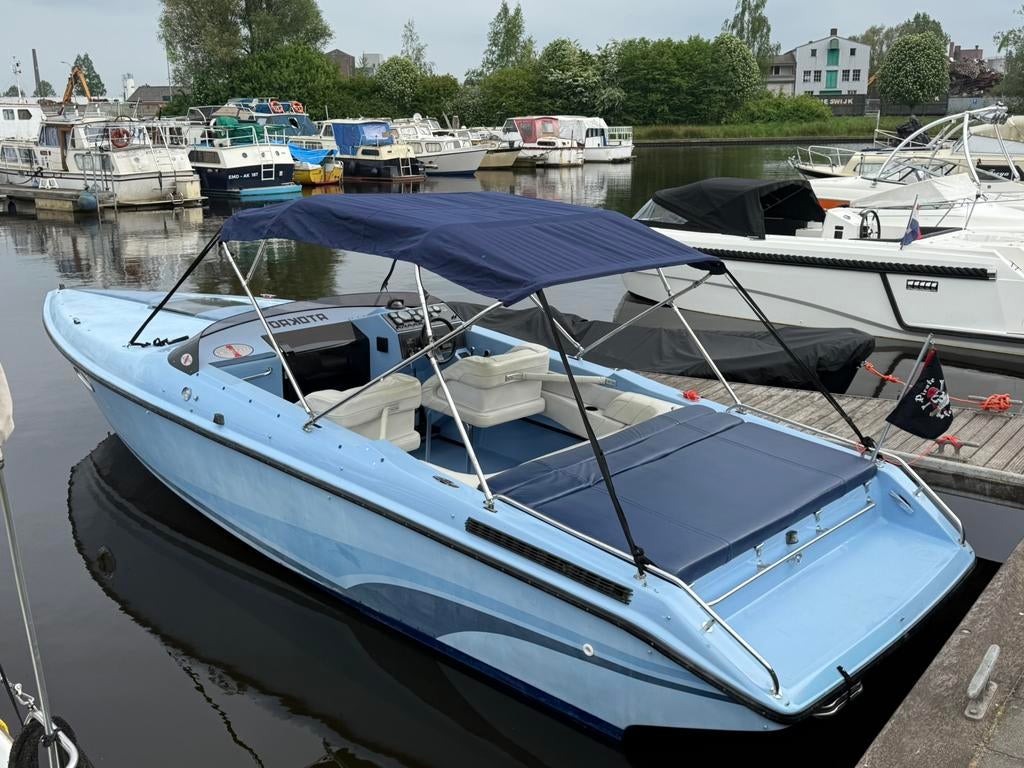Baja AGC 250 ES 8,2l mercruiser incl trailer, Binnenboordmotor, Ophalen of Verzenden, Zo goed als nieuw, 200 pk of meer