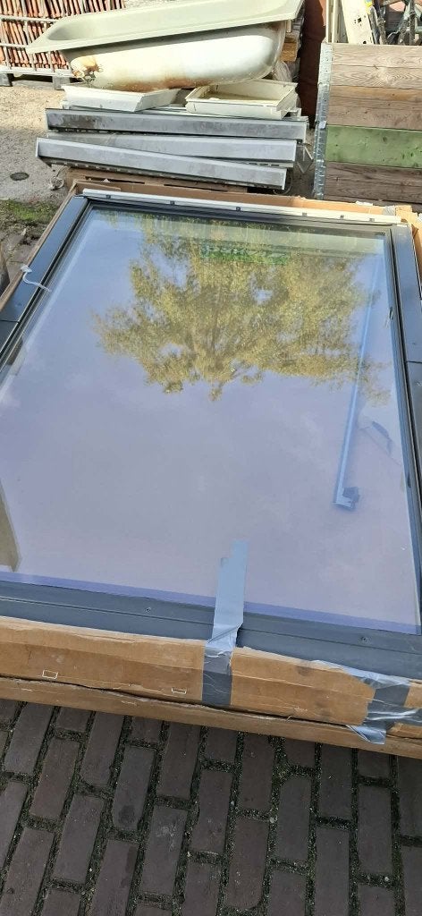 Overbodig: Nieuwe Fakro FPW VU3 114/160 cm, Ophalen, 120 tot 160 cm, Nieuw, Dubbelglas